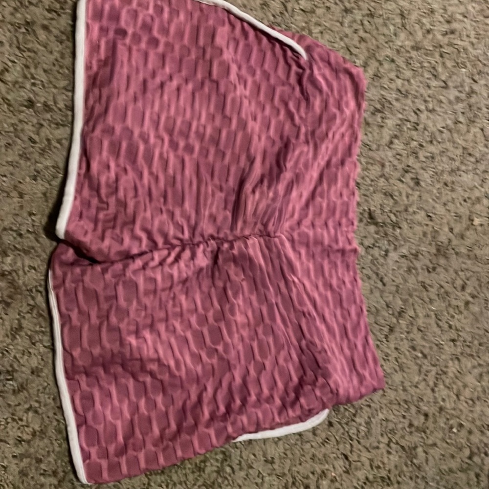 women’s shorts